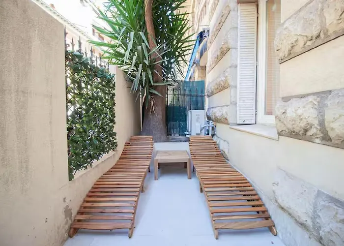 Nid Douillet Au Coeur De Avec Terrasse Et Clim Апартаменты Ницца