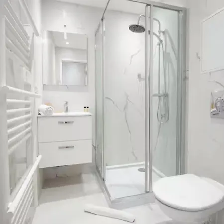 Appartamento Nid Douillet Au Coeur De Avec Terrasse Et Clim Nizza