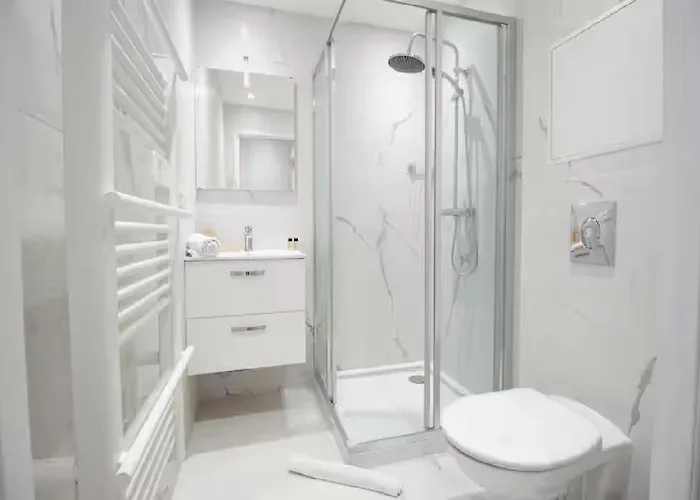 Appartamento Nid Douillet Au Coeur De Avec Terrasse Et Clim Nizza